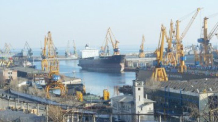 Reprezentanţii porturilor dunărene din Ungaria vizitează Portul Constanţa
